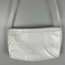 Load image into Gallery viewer, Vintage pleather bag
