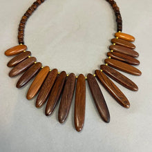 Load image into Gallery viewer, Vintage wooden necklace
