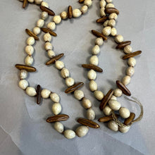 Load image into Gallery viewer, Vintage seed necklace
