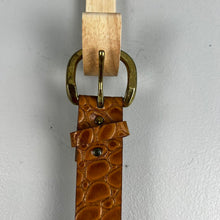 Load image into Gallery viewer, Vintage embossed brass belt
