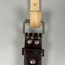 Load image into Gallery viewer, Vintage leather belt

