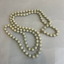 Load image into Gallery viewer, Retro beaded necklace
