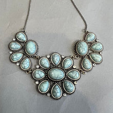 Load image into Gallery viewer, Western statement necklace
