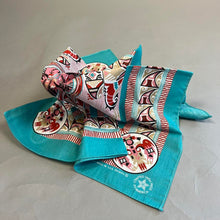 Load image into Gallery viewer, Vintage made in the USA scarf
