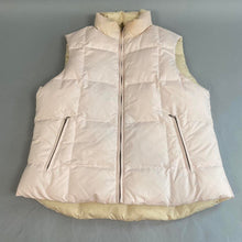 Load image into Gallery viewer, Vintage reversible puffer vest
