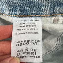 Load image into Gallery viewer, Wrangler relaxed fit men’s jeans
