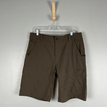 Load image into Gallery viewer, Carhartt cargo work shorts
