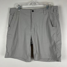 Load image into Gallery viewer, Carhartt men’s shorts
