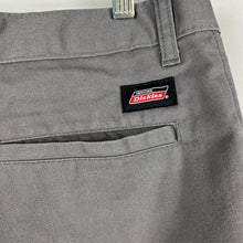 Load image into Gallery viewer, Dickies men’s shorts
