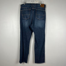 Load image into Gallery viewer, Lucky brand men’s jeans
