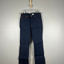Load image into Gallery viewer, Vintage Levi’s men’s jeans
