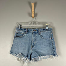 Load image into Gallery viewer, Abercrombie &amp; Fitch Jean shorts
