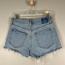 Load image into Gallery viewer, Abercrombie &amp; Fitch Jean shorts
