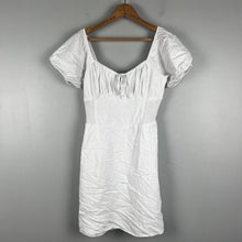 Load image into Gallery viewer, Hollister Sofia linen blend dress
