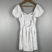 Load image into Gallery viewer, Hollister Sofia linen blend dress
