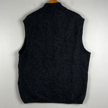 Load image into Gallery viewer, Novica alpaca zip up vest
