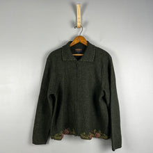 Load image into Gallery viewer, Woolrich zip up sweater
