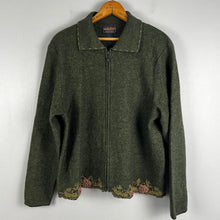 Load image into Gallery viewer, Woolrich zip up sweater
