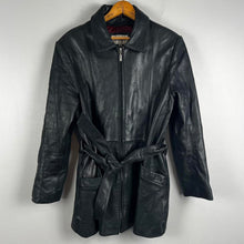 Load image into Gallery viewer, Vintage Caravelle leather jacket
