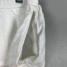 Load image into Gallery viewer, Abercrombie &amp; fitch linen shorts
