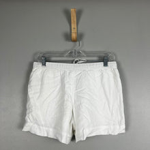 Load image into Gallery viewer, Abercrombie &amp; fitch linen shorts

