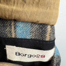 Load image into Gallery viewer, Borgo28 reversible vest

