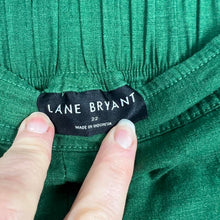 Load image into Gallery viewer, Lane Bryant flowy cargo pants
