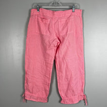 Load image into Gallery viewer, Y2K Juicy Couture linen capri pants
