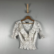 Load image into Gallery viewer, Twenty one ruffle blouse
