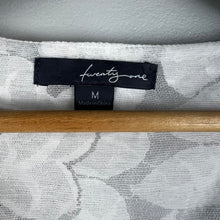 Load image into Gallery viewer, Twenty one ruffle blouse
