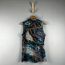 Load image into Gallery viewer, Y2K Susan Graver tank top
