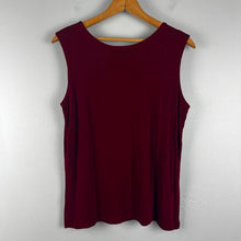 Load image into Gallery viewer, Vintage Jostar tank top
