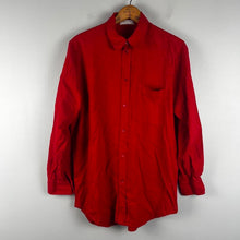 Load image into Gallery viewer, Babaton button up top
