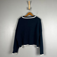 Load image into Gallery viewer, Abercrombie &amp; Fitch sweater
