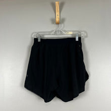 Load image into Gallery viewer, Lululemon men’s active shorts

