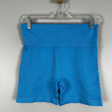 Load image into Gallery viewer, Colsie Ribbed biker shorts
