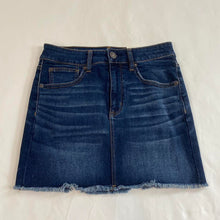 Load image into Gallery viewer, American Eagle jean skirt
