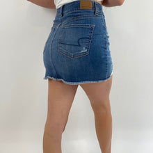 Load image into Gallery viewer, American Eagle jean skirt
