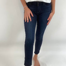 Load image into Gallery viewer, PAIGE skinny jeans
