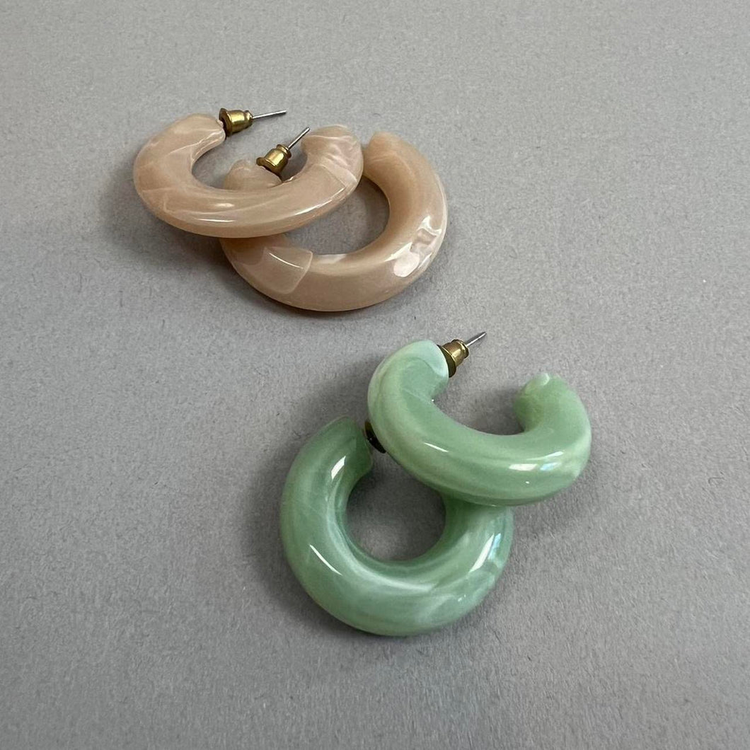 Set of acrylic hoops
