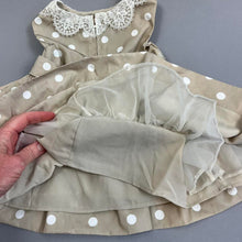 Load image into Gallery viewer, Baby Neiman Marcus Jason Wu set
