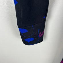 Load image into Gallery viewer, Ann Taylor lounge robe
