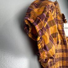 Load image into Gallery viewer, Maeve puff sleeve romper
