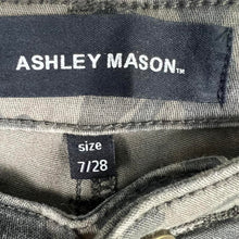 Load image into Gallery viewer, Ashley Mason camo jeans

