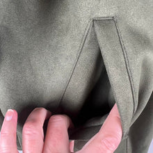 Load image into Gallery viewer, Ben Sherman suede jacket
