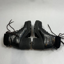 Load image into Gallery viewer, Truffle collection fuzzy 2 boots
