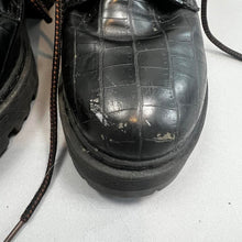 Load image into Gallery viewer, Truffle collection fuzzy 2 boots
