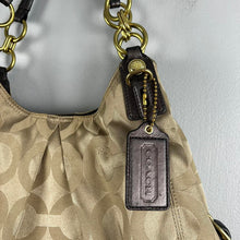 Load image into Gallery viewer, Y2K coach Maggie signature bag
