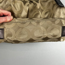 Load image into Gallery viewer, Y2K coach Maggie signature bag
