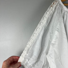 Load image into Gallery viewer, La la luxe blouse
